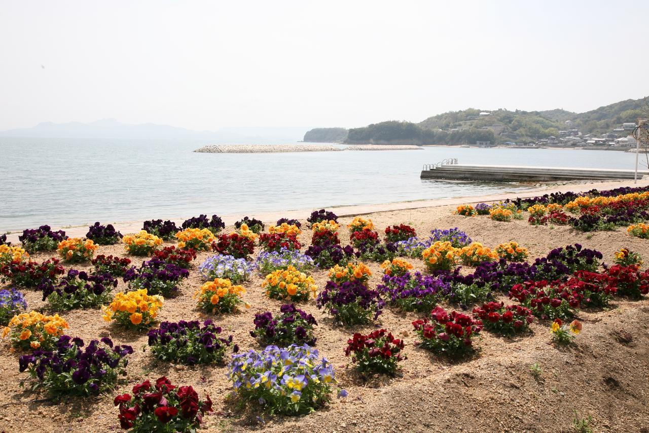 Shodoshima Seaside Hotel Matsukaze Tonosho  Exterior photo